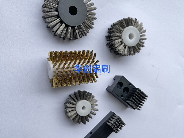 清掃器毛刷輥的作用是什么？